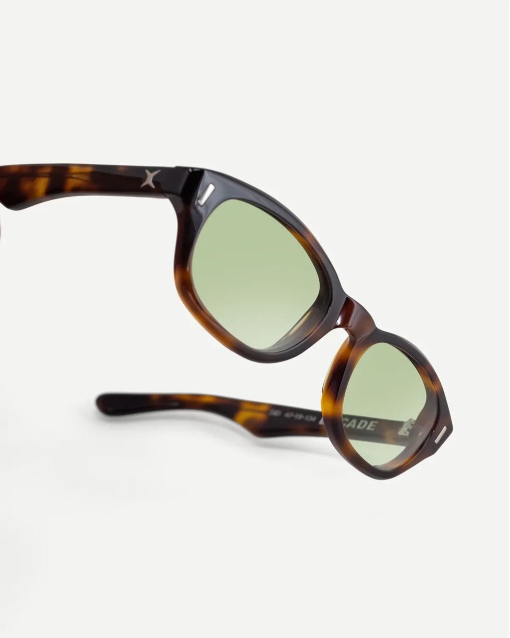 Romy™ | 60’s Sonnenbrille in Farbe