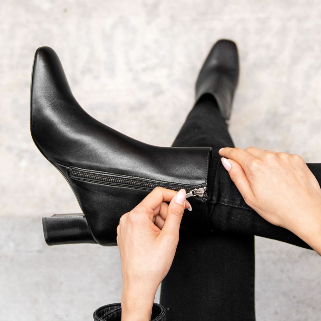 Hoher Standard | Schwarz