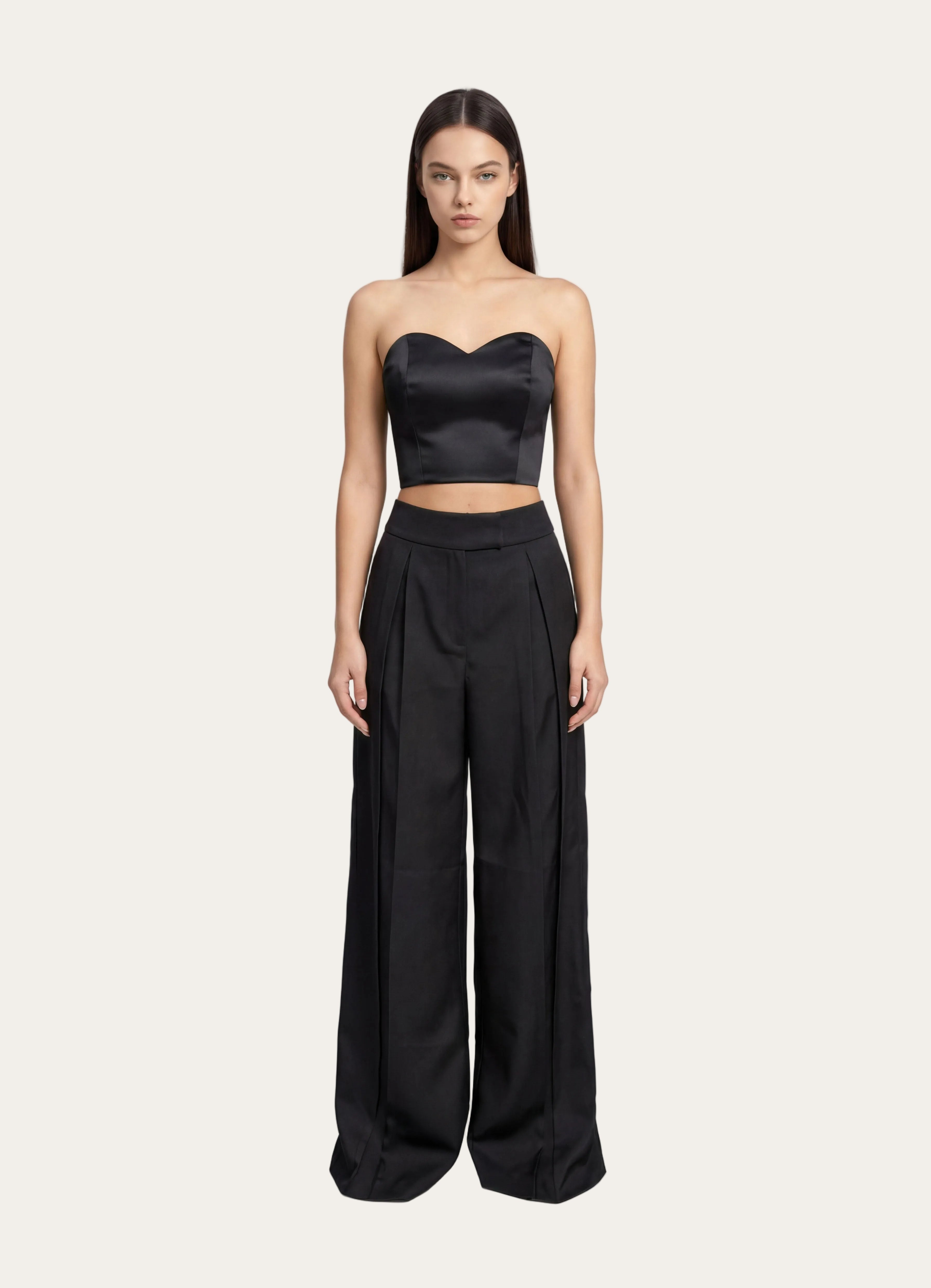 Noiréa™ | Weite Plissee-Hose in Schwarz