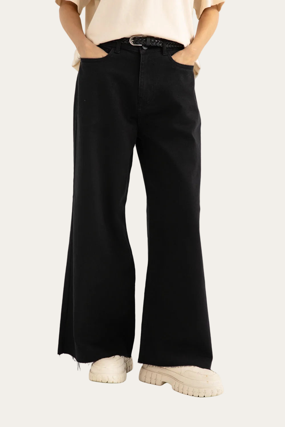 Noir Flow™ – High Waist Wide Leg Hose