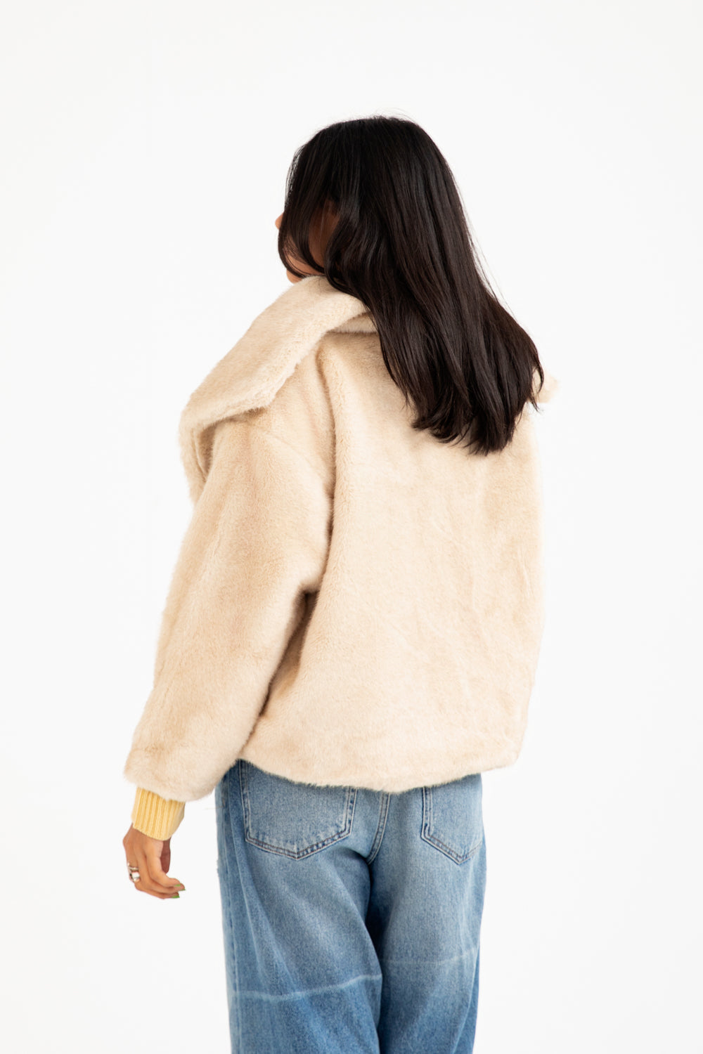 Soléa™ | Strukturierte Jacke in Beige mit breitem Kragen