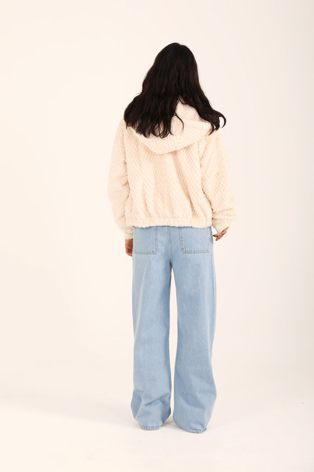 Ivéra™ | Strukturierte Jacke in Off-White mit Kapuze