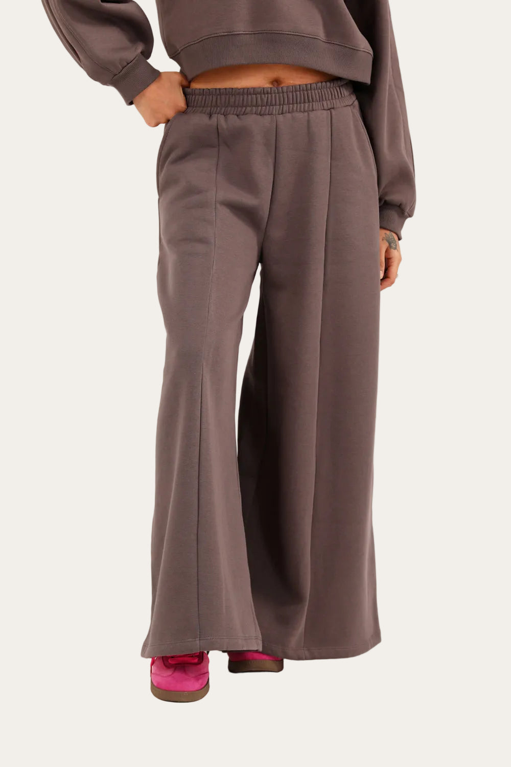 Wide Leg Jogginghose in Braun – Komfort & Stil