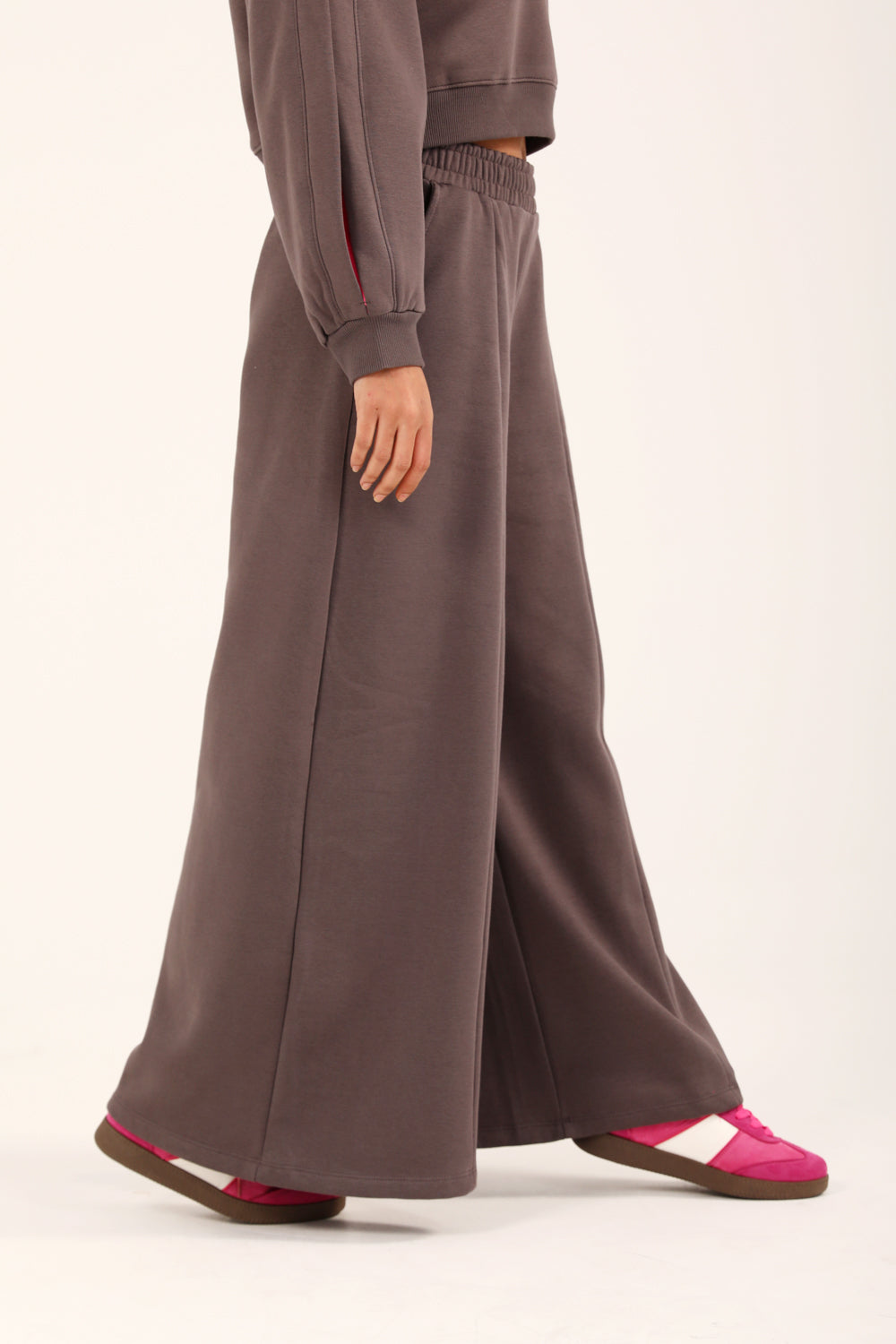 Wide Leg Jogginghose in Braun – Komfort & Stil