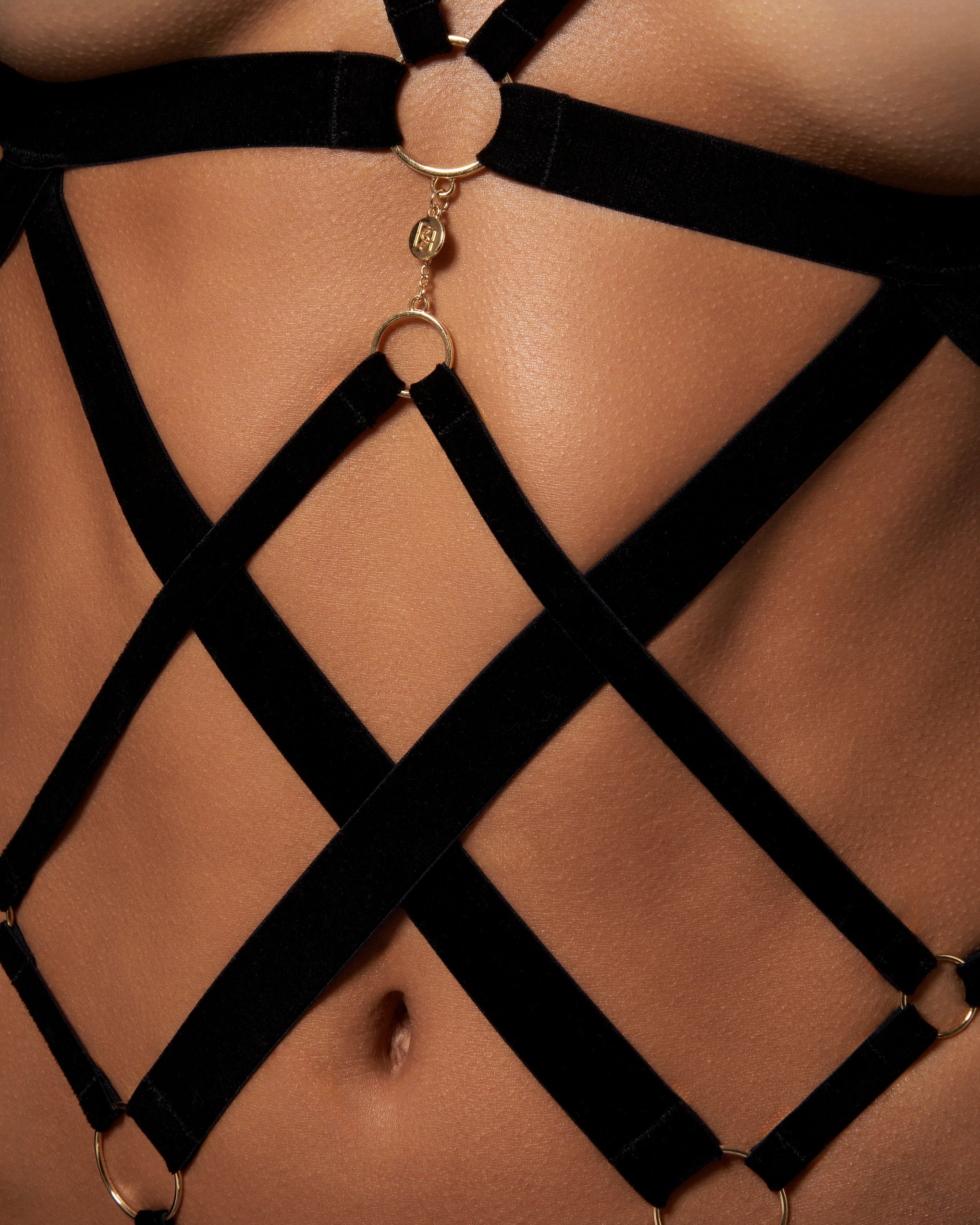 Simone™ | Open Harness Body in Schwarz