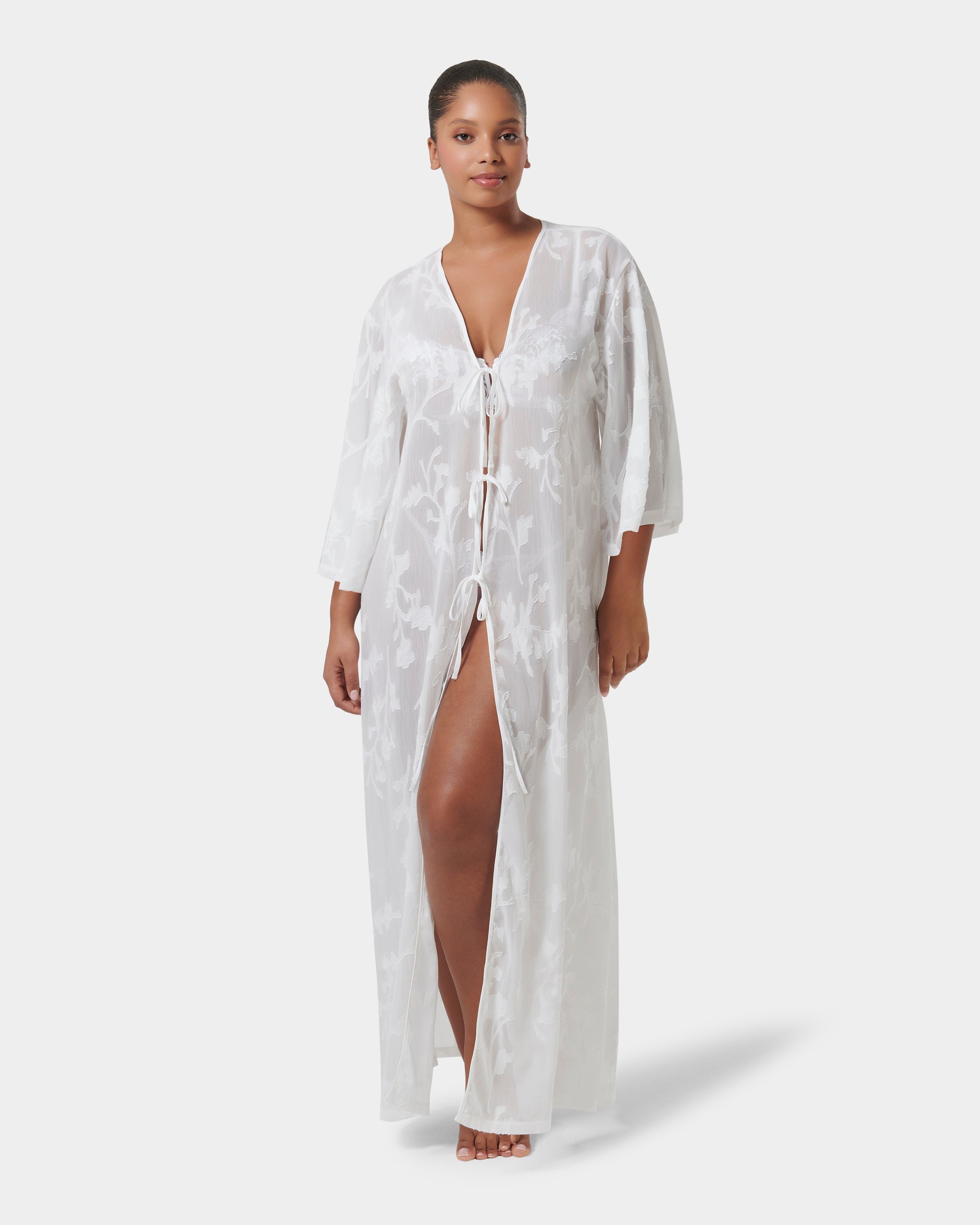 Darla™ | Kaftan mit floralem Jacquard Weiss