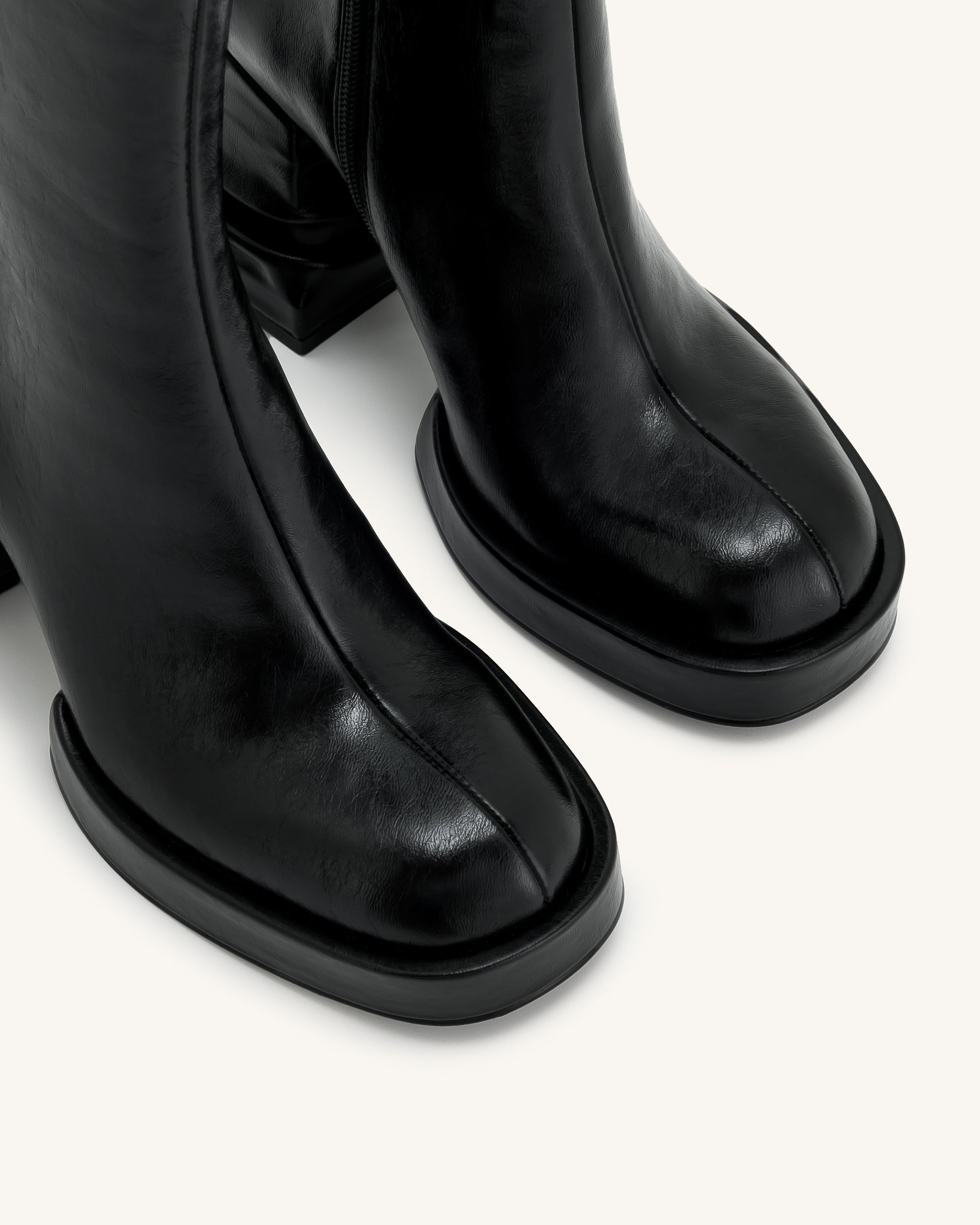 Saylor™ | Elegante Ankle Boots mit Plateau und runder Kappe – Schwarz