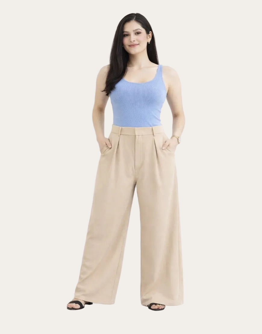 Aquila Apparel™ | Super Wide Plissierte Georgette-Hose in Hellbeige