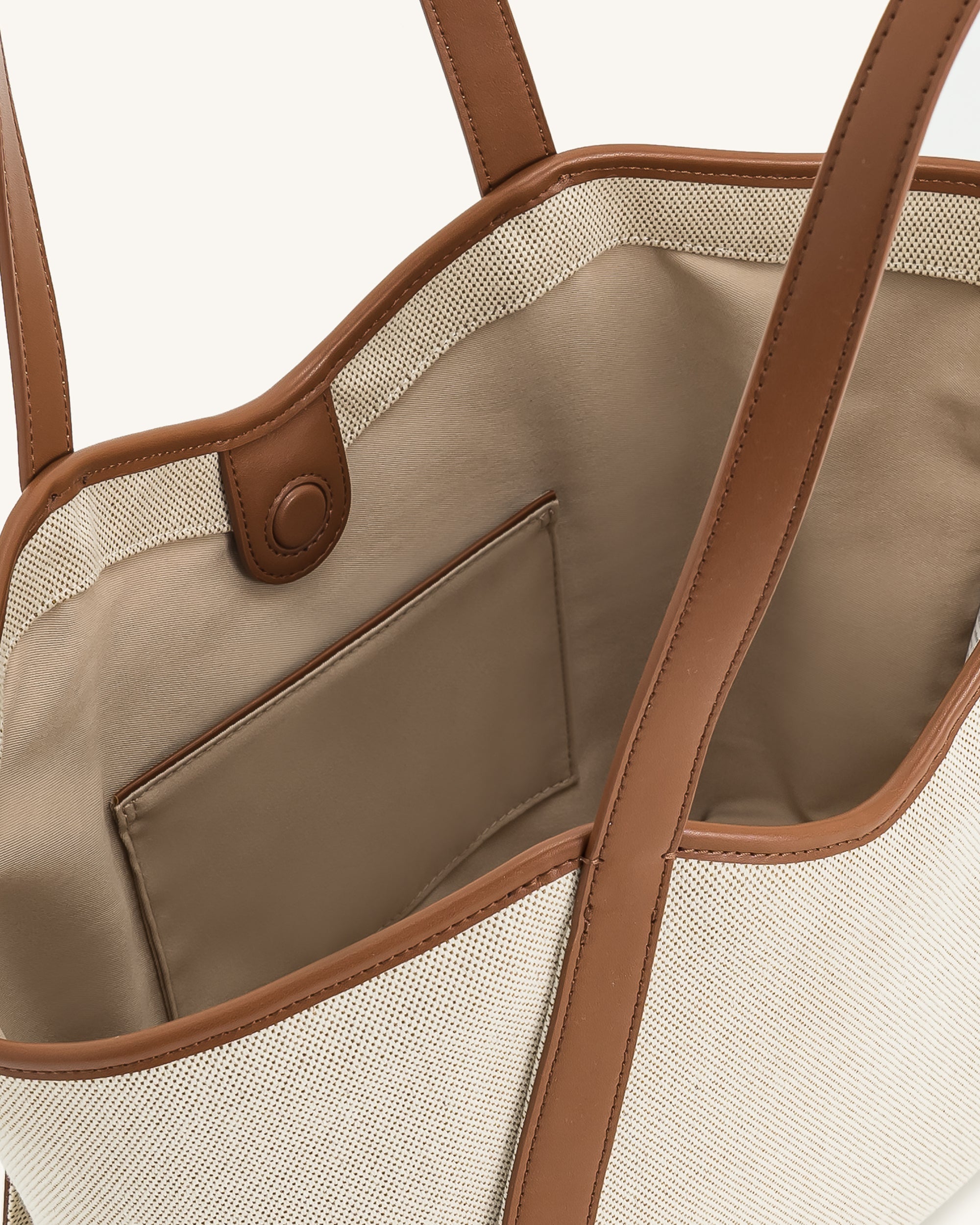 Seraphina™ | Geräumige Tote Bag aus Kunstwildleder Weiss / Hellbraun