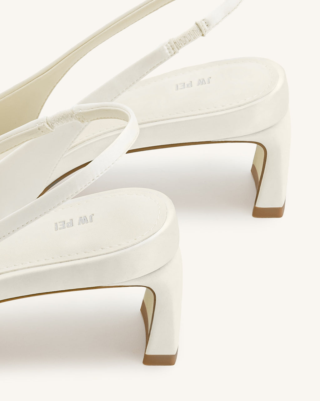 Queena™ | Slingback-Pumps mit floralen Applikationen – Elfenbein