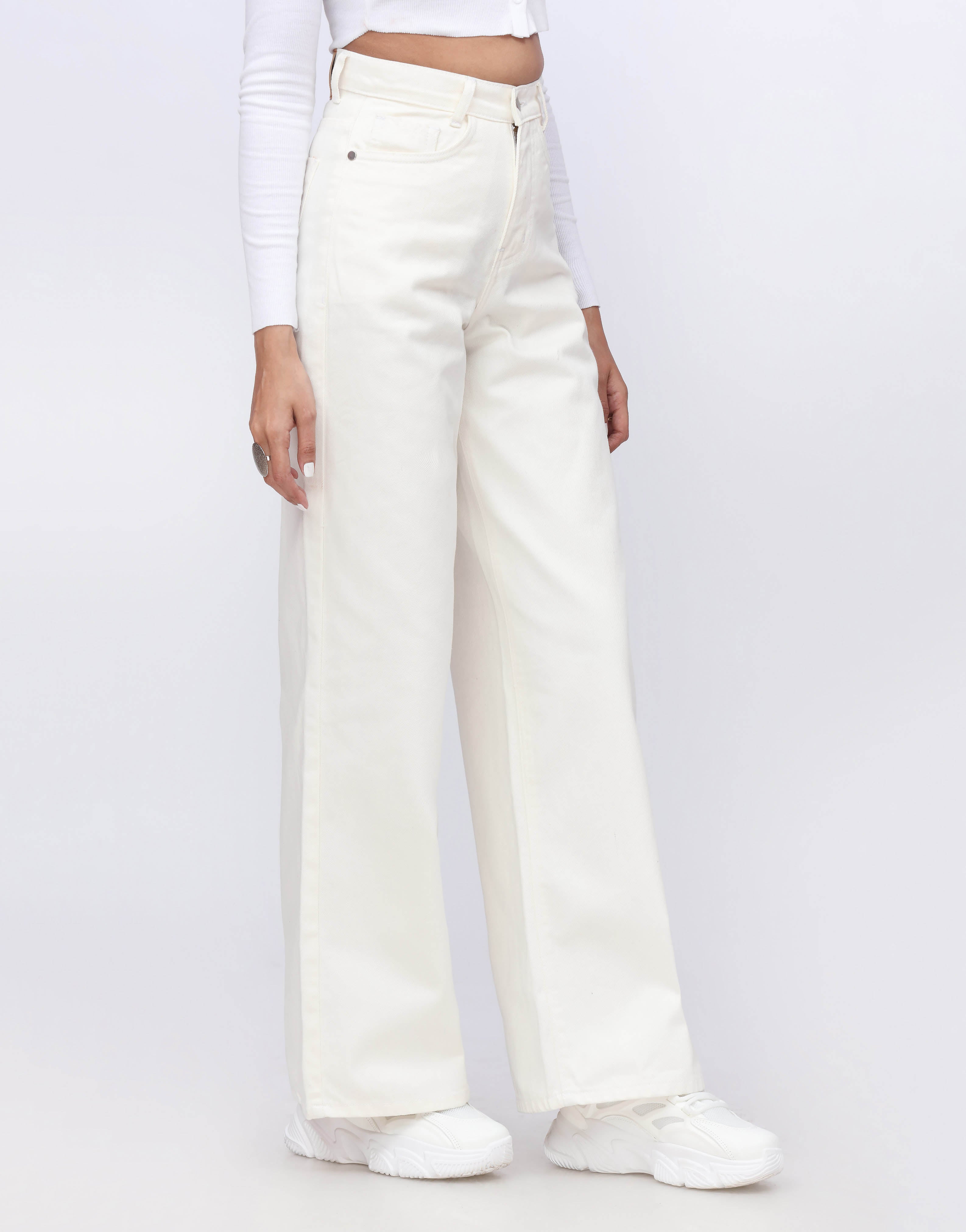 Pure Shape™ | High-Waist Wide-Leg Jeans in Weiss