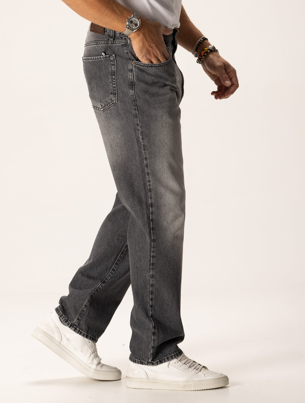 Soren™ | Straight Jeans in Washed Grey