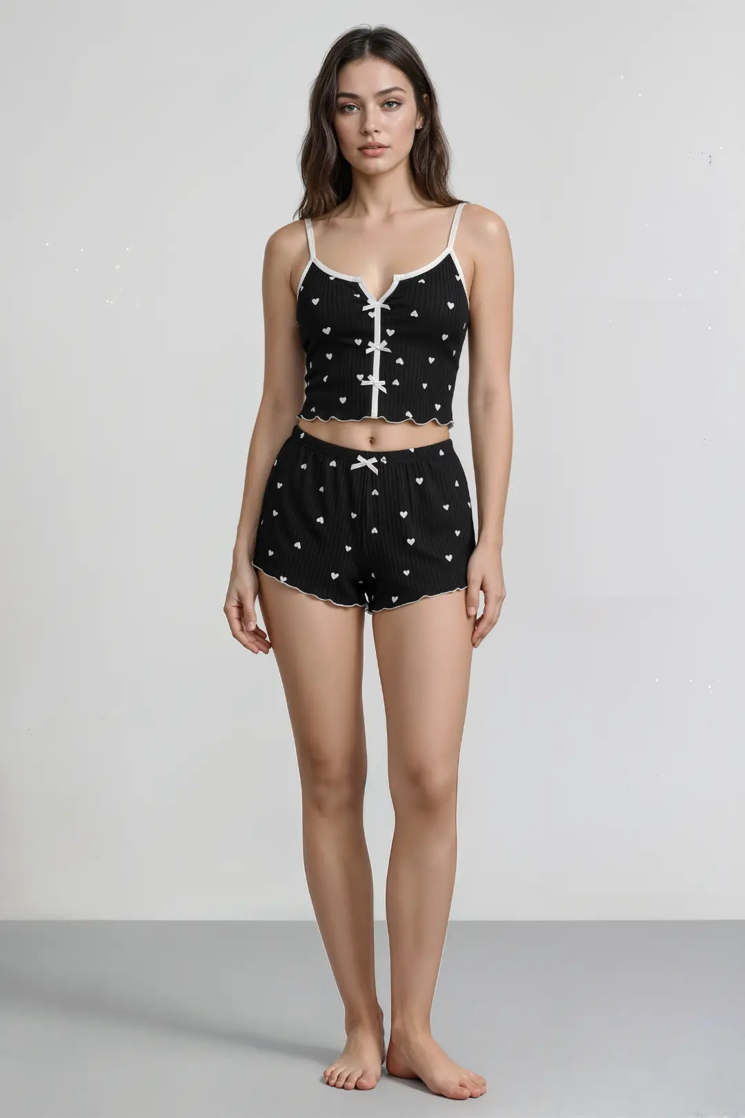 Geripptes Cami-Pyjama-Set | Schwarz mit Herzen