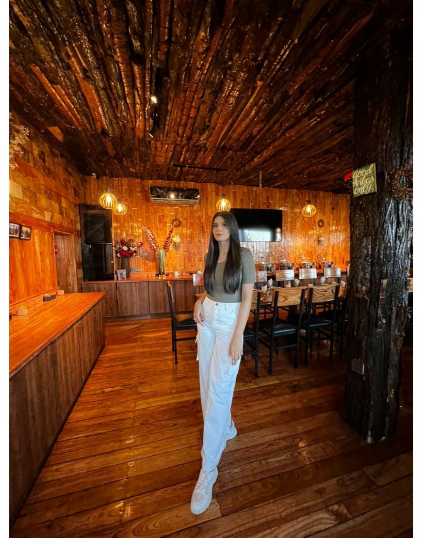 Urban Cargo™ | High-Waist Wide-Leg Jeans mit Cargotaschen in Weis