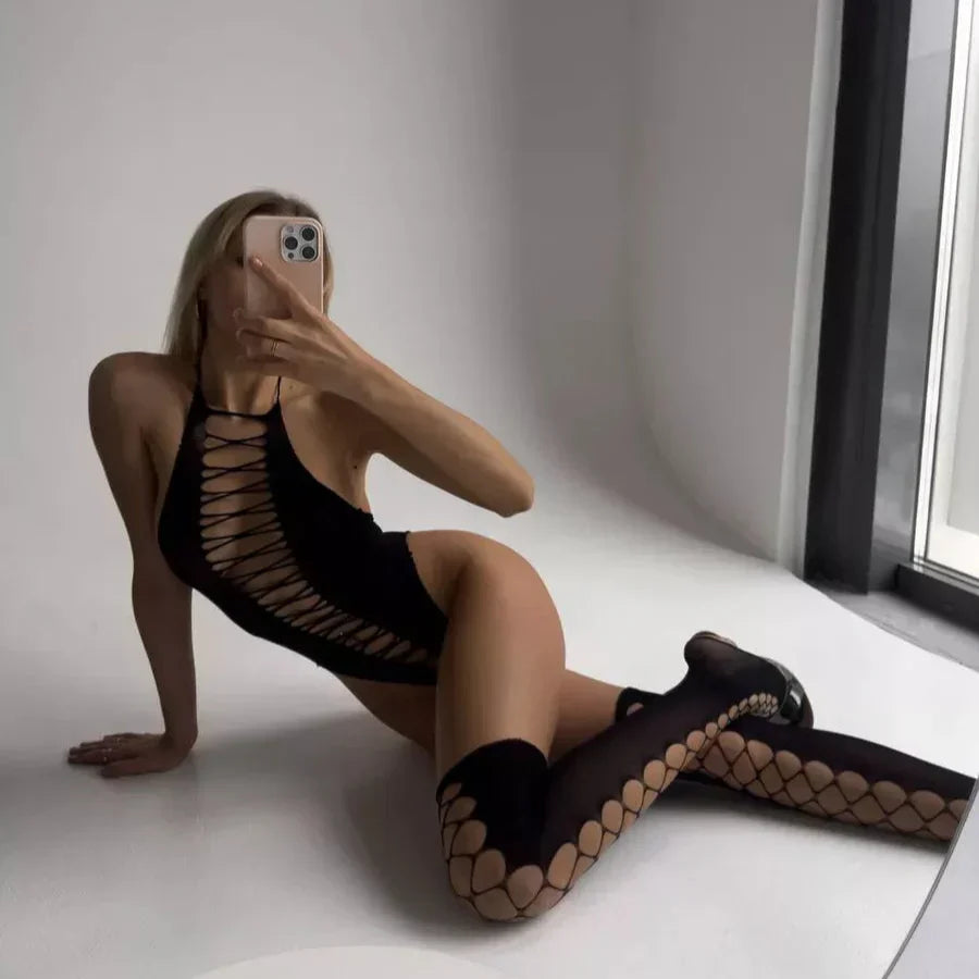 Fishnet Desire™ | Netz-Body mit integrierten Strümpfen