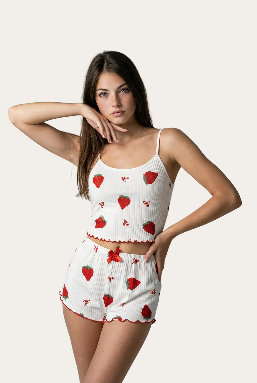 Geripptes Cami-Pyjama-Set | Weiss mit grossen Erdbeeren